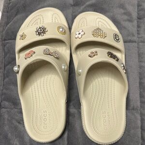 Crocs Size 9